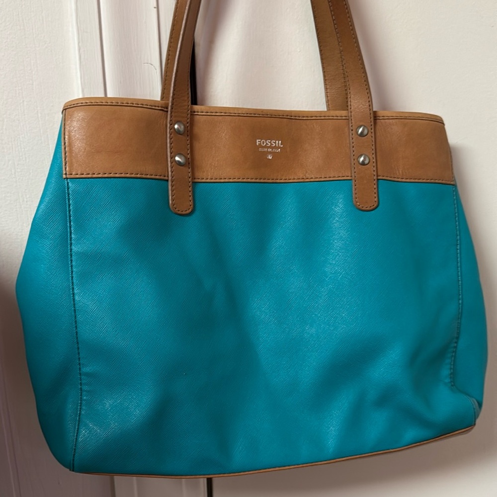 FOSSIL Teal & Tan Leather Tote